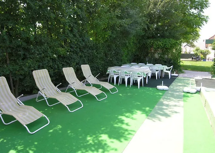 Nadas לינה וארוחת בוקר